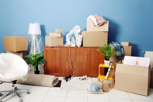 Man with van removal service in Newington for local house and flat moves