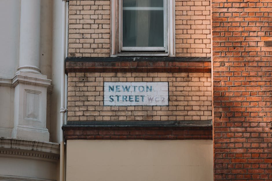 https://manwithvannewington.co.uk/blog/permits-and-fines-newington-moving-rules-explained/